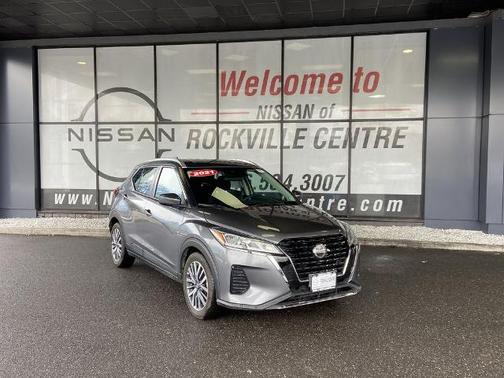 Gun Metallic 2021 Nissan Kicks SV