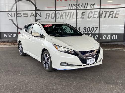 2022 Nissan Leaf SV PLUS