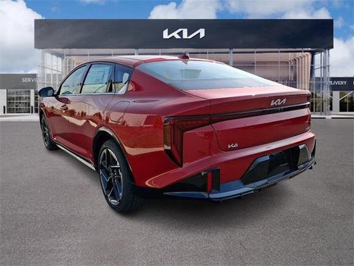 2025 Kia K4 GT-Line