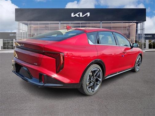 2025 Kia K4 GT-Line