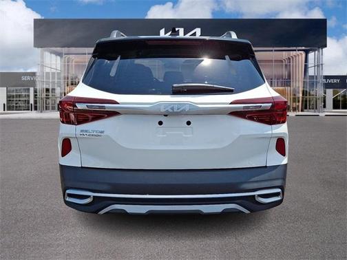 2023 Kia Seltos Nightfall