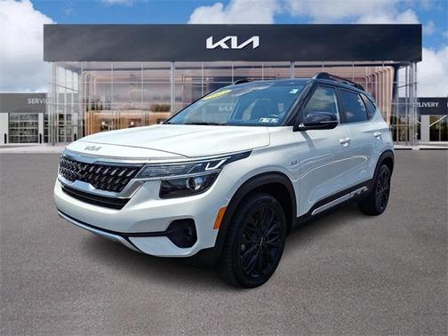 2023 Kia Seltos Nightfall