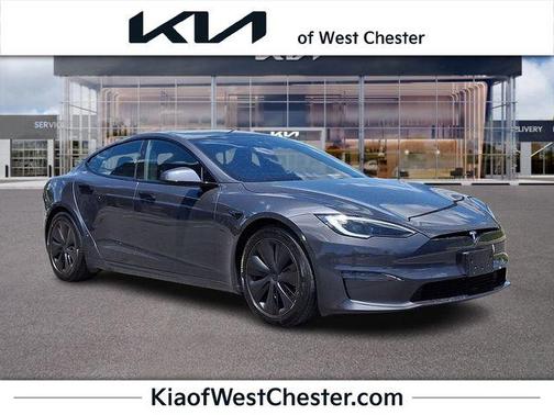 Silver Metallic 2023 Tesla Model S