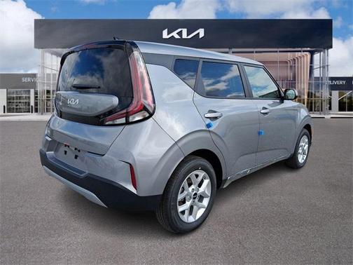 2025 Kia Soul LX
