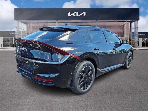 2025 Kia EV6 Wind