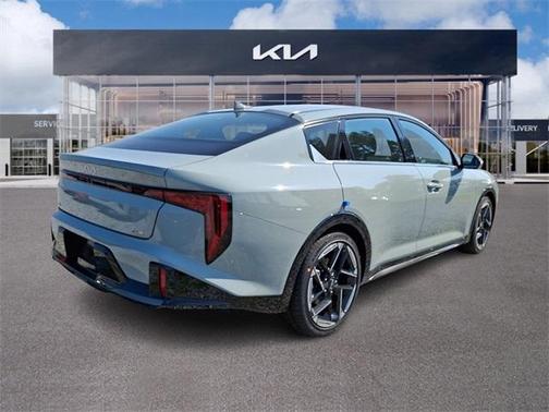 2025 Kia K4 GT-Line