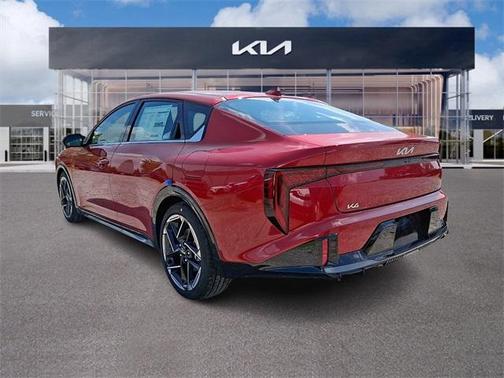 2025 Kia K4 GT-Line