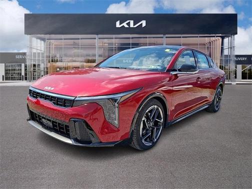 2025 Kia K4 GT-Line