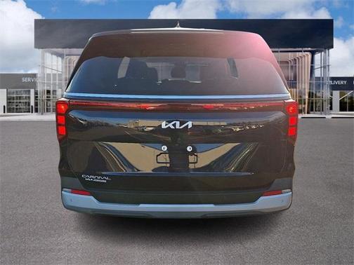 2025 Kia Carnival LXS