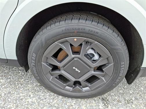 2025 Kia Carnival Hybrid SX