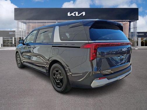 Metal 2025 Kia Carnival LXS