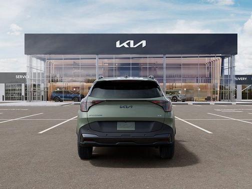 Green 2026 Kia Sportage Plug-In Hybrid X-Line