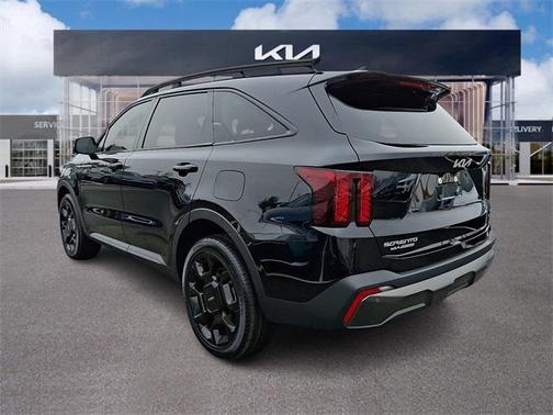 2024 Kia Sorento X-Line EX
