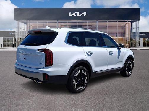 Glacial White Pearl 2025 Kia Telluride S