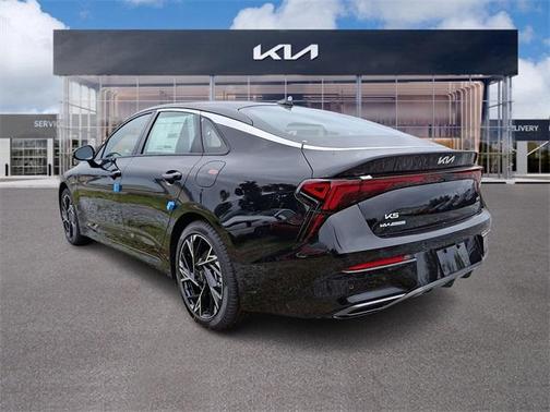 2025 Kia K5 GT-Line