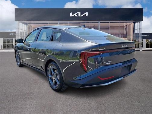 2025 Kia K4