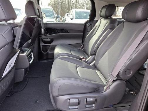 2025 Kia Carnival SX Prestige