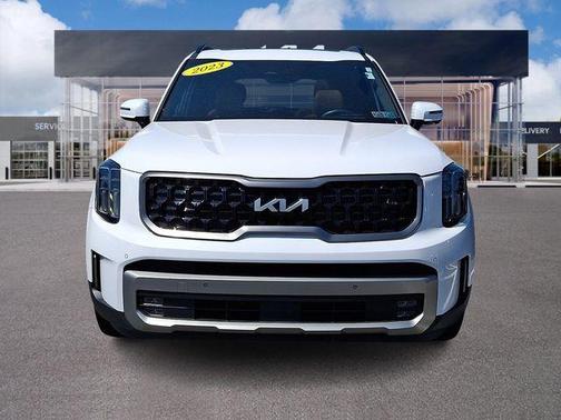 Glacial White Pearl 2023 Kia Telluride SX-Prestige X-Line