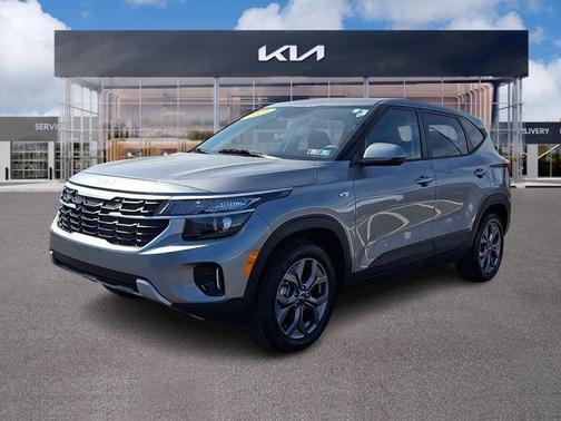 Steel Gray 2025 Kia Seltos LX