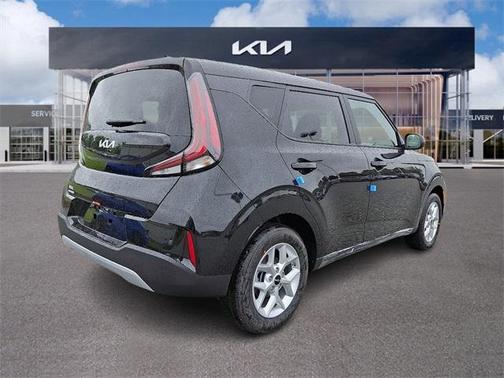 2025 Kia Soul LX