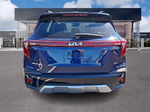 2025 Kia Seltos EX