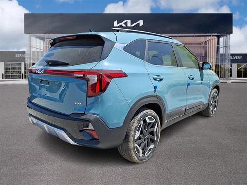 2025 Kia Seltos SX