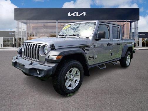 Sting Gray Clearcoat 2020 Jeep Gladiator
