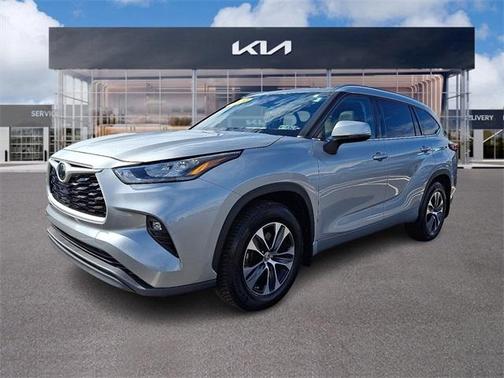 2020 Toyota Highlander XLE