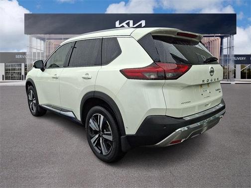 2021 Nissan Rogue Platinum