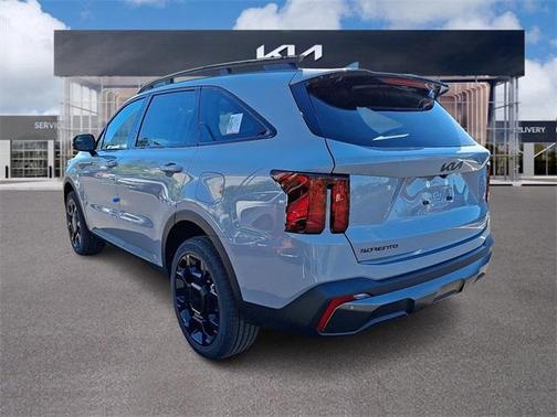 2025 Kia Sorento X-Line EX