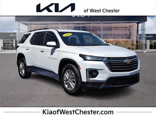 2022 Chevrolet Traverse LT Leather
