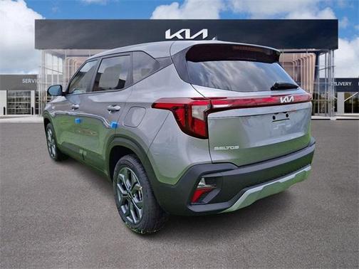 2025 Kia Seltos LX