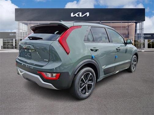 2025 Kia Niro EX