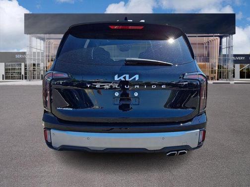 Ebony Black 2024 Kia Telluride SX