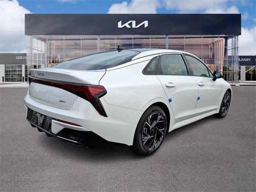 2025 Kia K5 GT-Line
