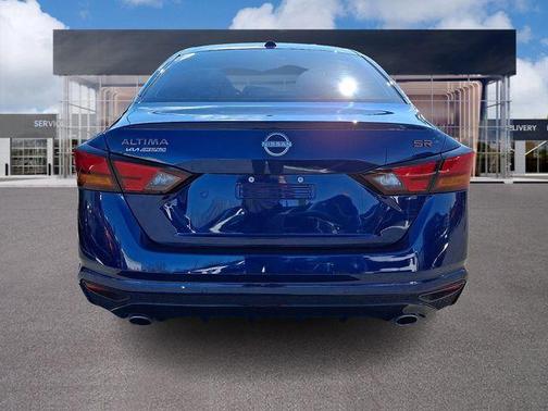Deep Blue Pearl 2024 Nissan Altima 2.5 SR