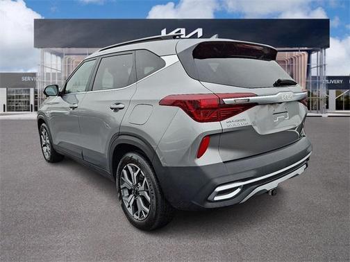 2023 Kia Seltos EX