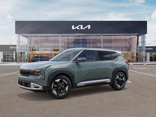 Green 2027 Kia Seltos S