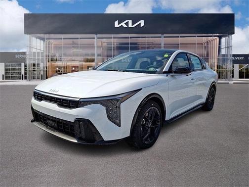 2025 Kia K4 GT-Line Turbo