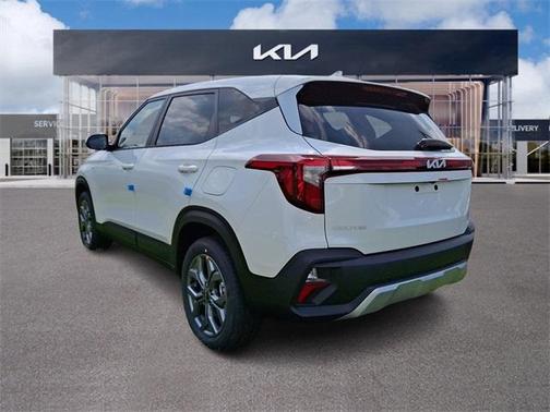 2025 Kia Seltos LX