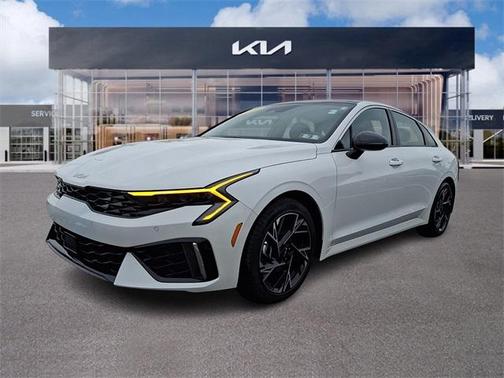 2025 Kia K5 GT-Line