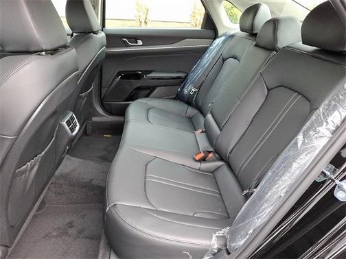 2025 Kia K5 EX