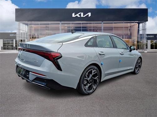 2025 Kia K5 GT-Line