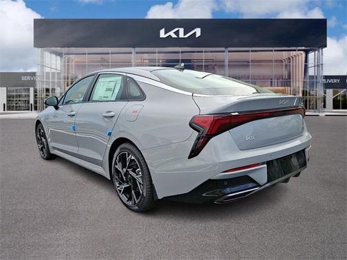 2025 Kia K5 GT-Line