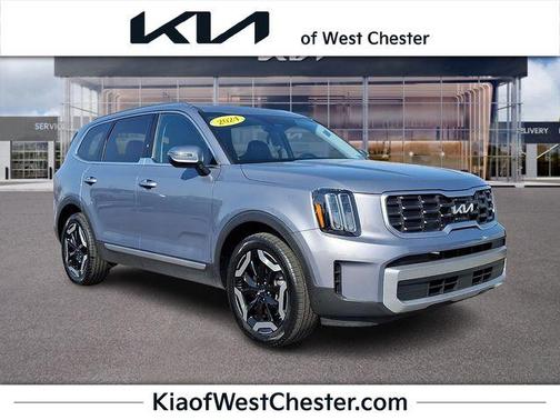 Everlasting Silver 2024 Kia Telluride S