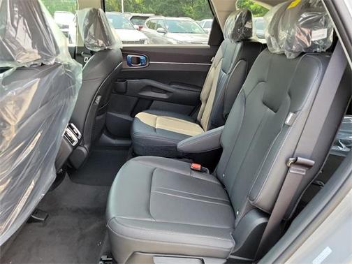 2025 Kia Sorento EX