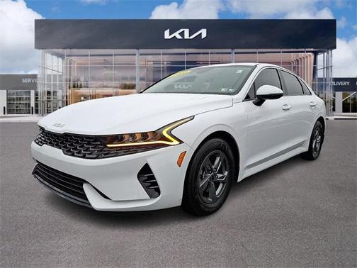 2023 Kia K5 LXS