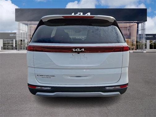 2022 Kia Carnival LX