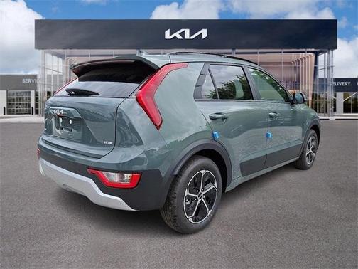 2025 Kia Niro EX