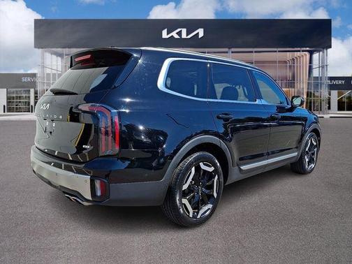 Ebony Black 2023 Kia Telluride EX